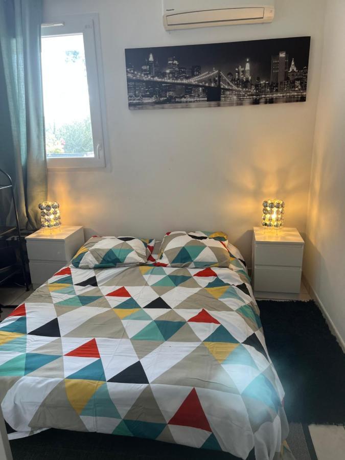 Charme Et Calme Apartment Marseille Bagian luar foto