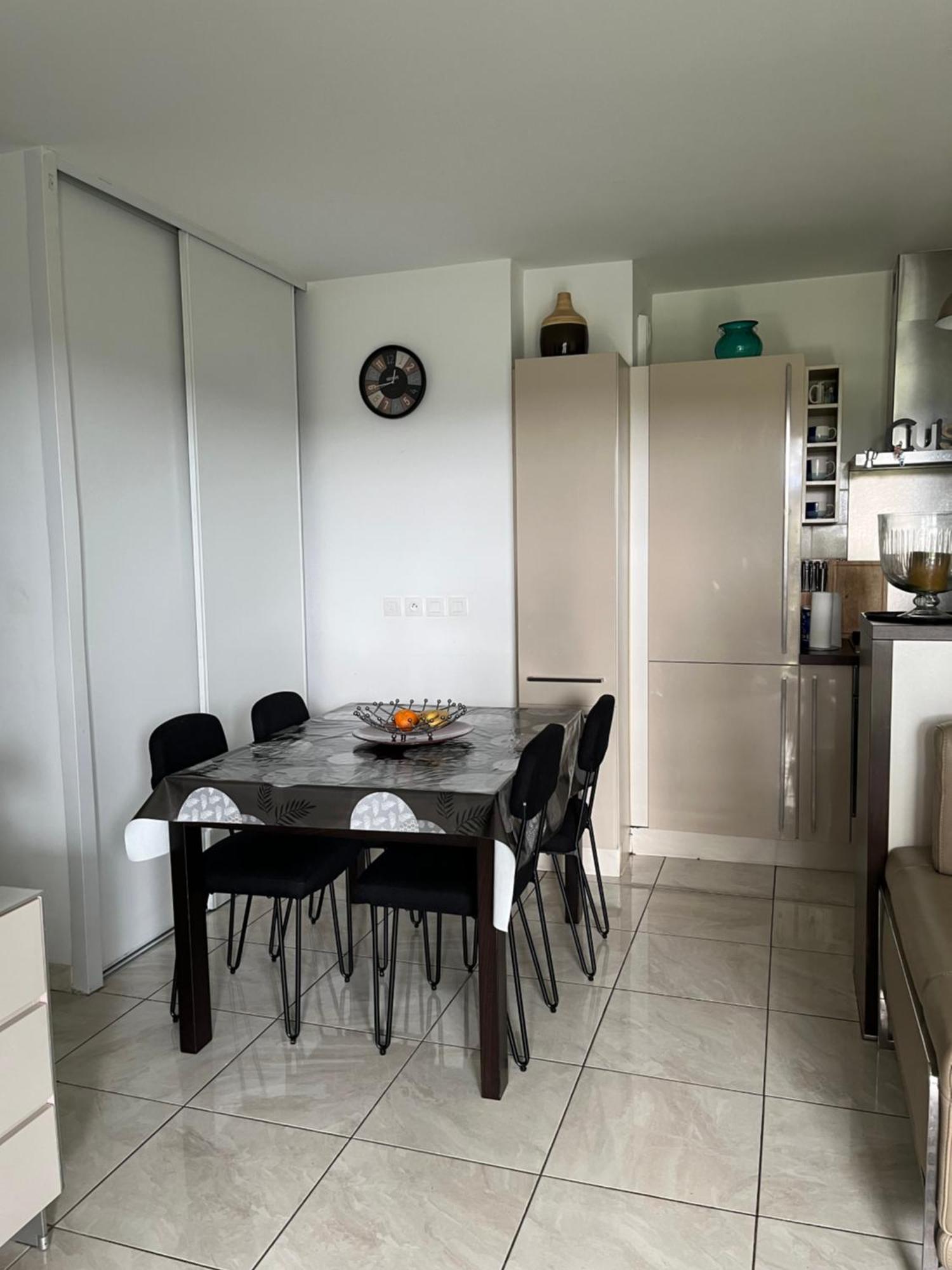 Charme Et Calme Apartment Marseille Bagian luar foto